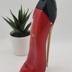 Carolina Herrera
 
Very Good Girl Eau de Parfum

1.7 fl 
