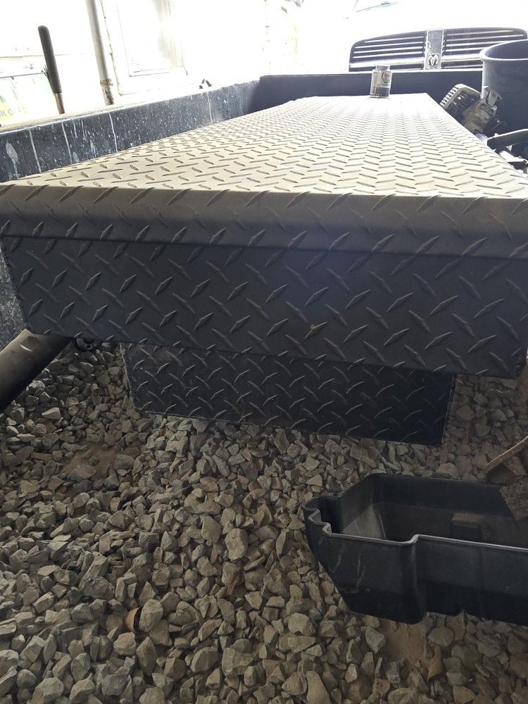 Black matte deep drop in tool box