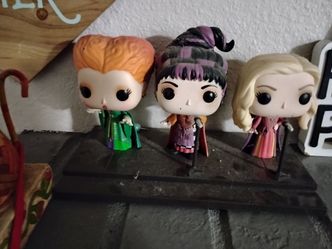 Hocus pocus figurines