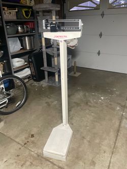 Detecto Medical Scale