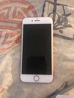 T mobile LOCKED iPhone 7 $200
