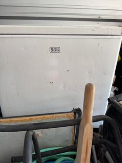Black+Decker Chest Freezer White