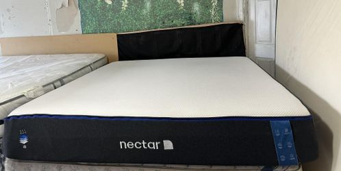 King Size Mattress (Colchón King Size)