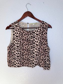 Gianni Bini Leopard Print Crop Top