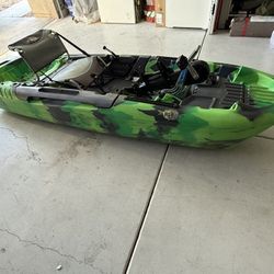Fishing Pedal Kayak 