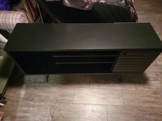 Entertainment stand