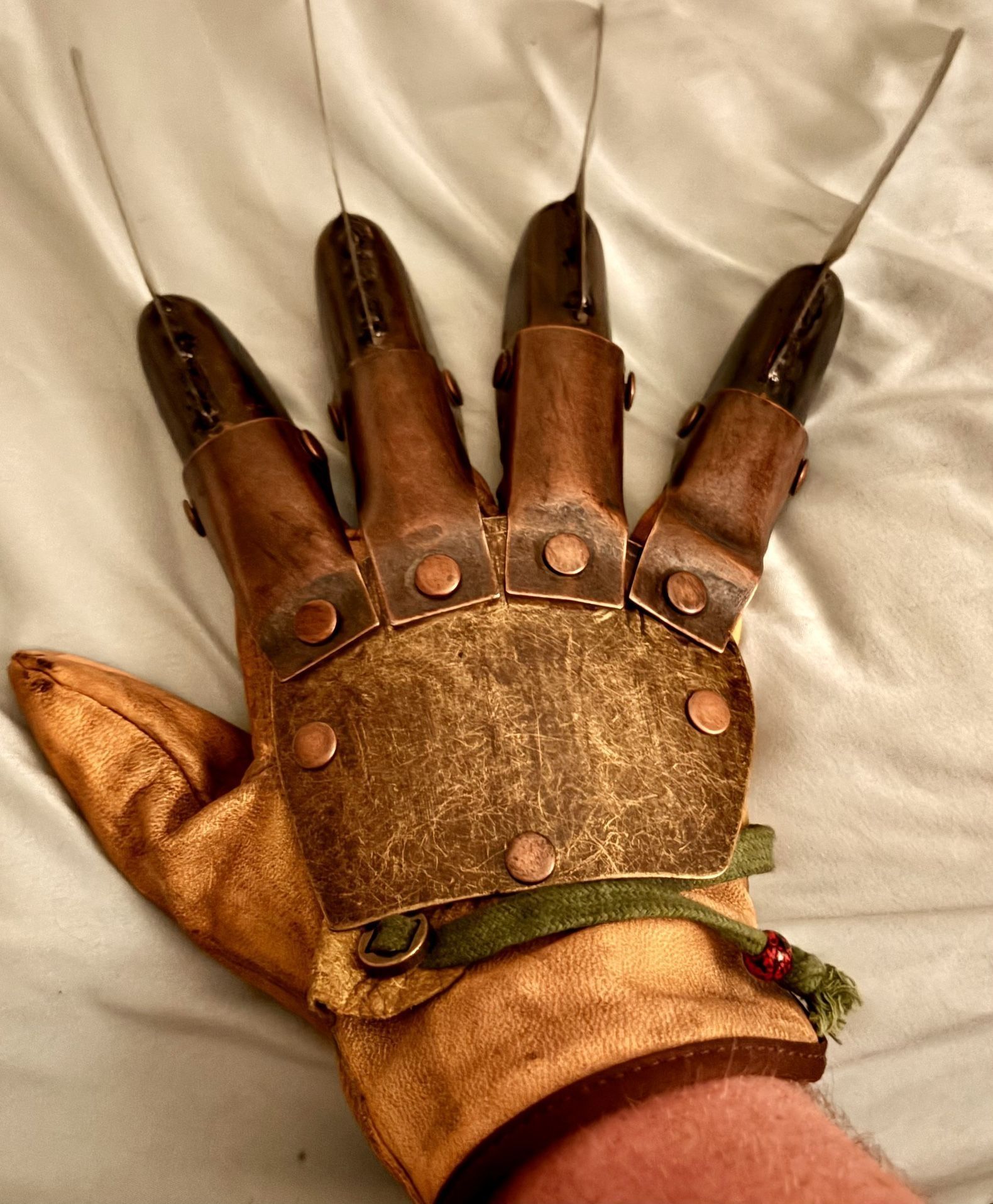 Freddy Krueger Prop Quality/ Knife Hand Glove