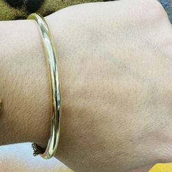 10k Bangle Bracelet 