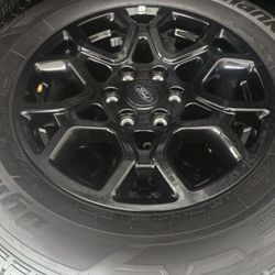 4 new 2025 FORD F150 RIMS&TIRES 18"