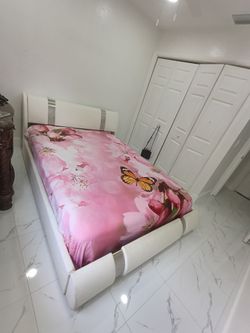 Cama Twin