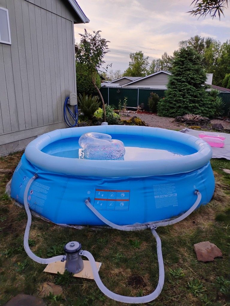 Best way Pool; 58511E