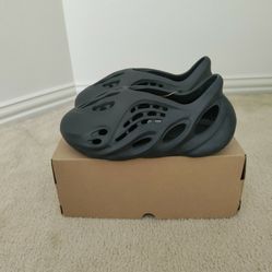 Adidas Yeezy Foam Runner