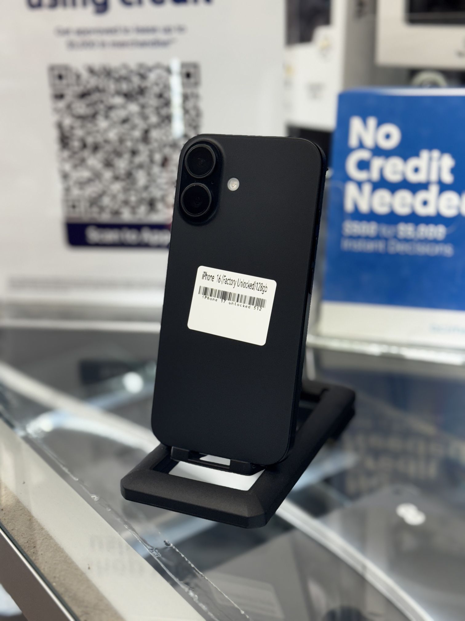 iPhone 16 (Factory Unlocked)
