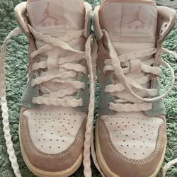 Air Jordan Nike Size 4Y