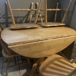 Dining room table