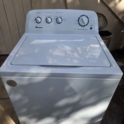 LABADORA  AMANA EN PERFECTAS CONDICIONES 