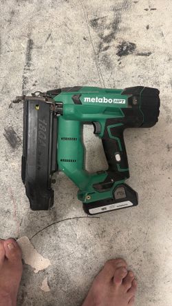 Metabo HPT 18g Brad Nailer-18 volt battery powered
