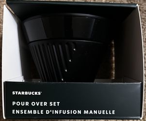 Starbucks Pour Over Set   N. I. B 