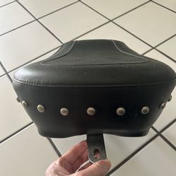 Mustang Wide  Passenger Seat 