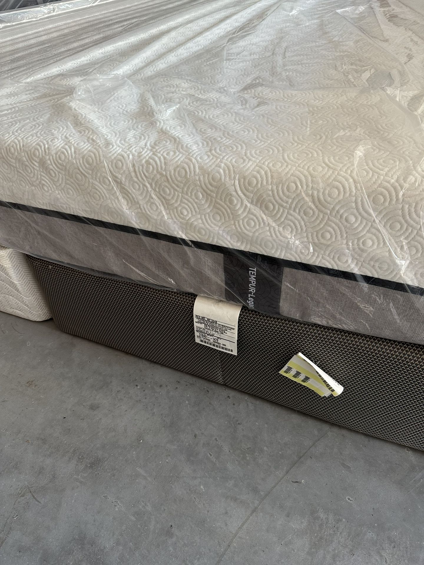Tempur Pedic Legacy King Soft Mattress