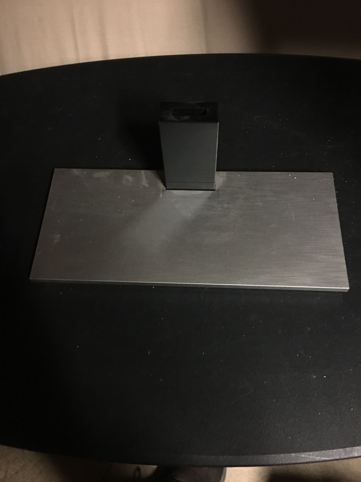 Small monitor stand