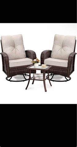 Luxury 3-Piece Outdoor Swivel Wicker Patio Set