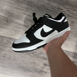 Nike Panda Dunks