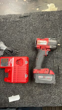 Milwaukee Tools 3/8” Impact Wrench