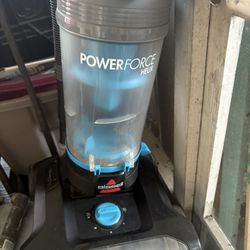 Boswell Vacuum Cleaner 