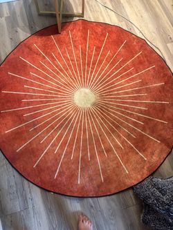 Round Rust Red Sunburst Area Rug