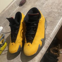 Size 10 Jordans 