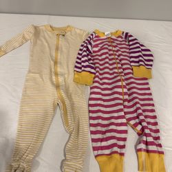 2 Hanna Andersson 6-12 month onesie bundle