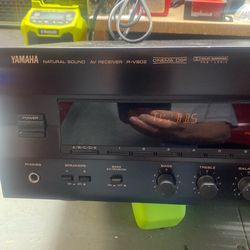 Yamaha Receiver  R- V902