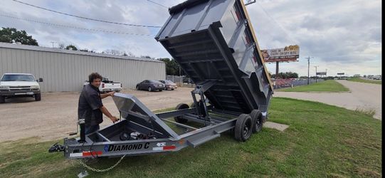 Dump Trailer Diamond C 