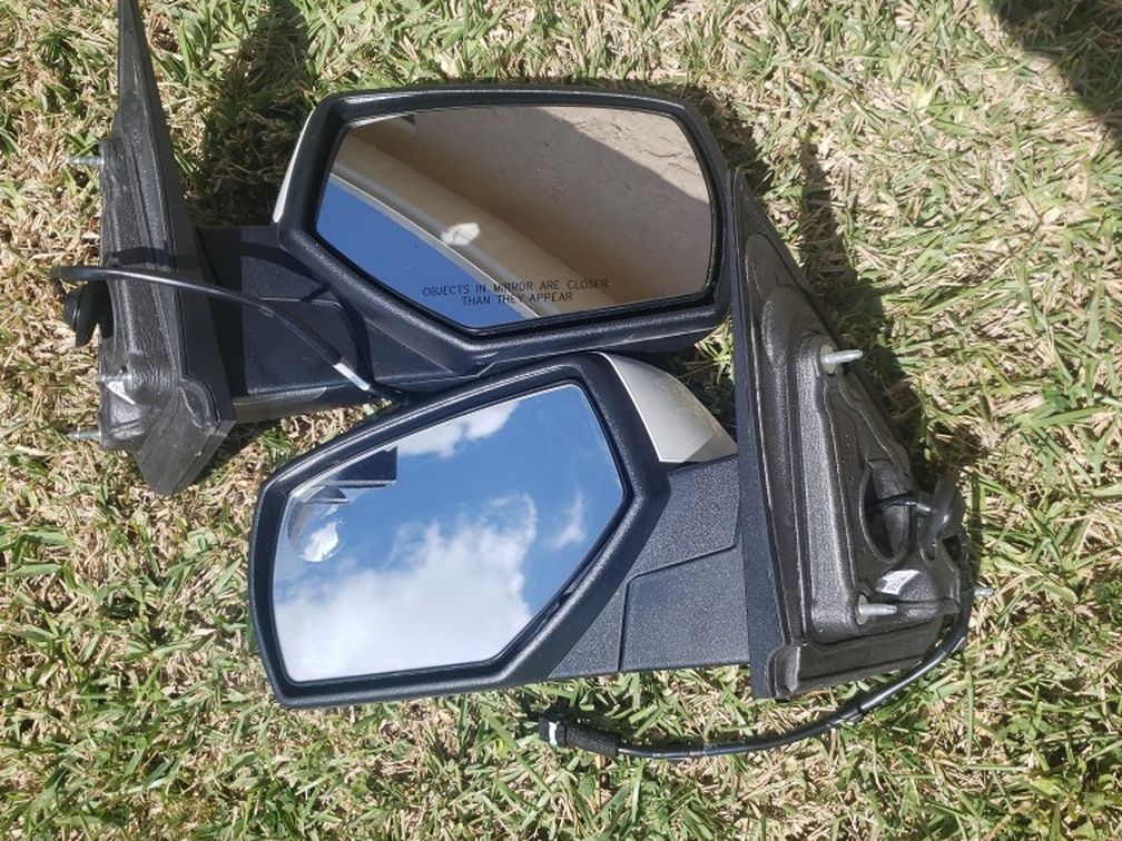 2014 Chevy Silverado Mirrors