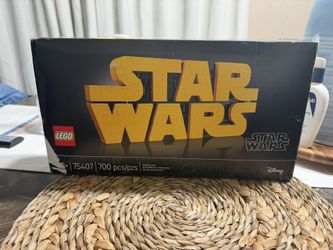 LEGO Star Wars Brick-Built Star Wars Logo - Building Blocks for Adults 18+ - Star Wars Gift Idea for Birthdays - Collectible DIY Model Kit - Home Deco