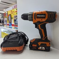 Ridgid Drill W/Battery And Charger 
