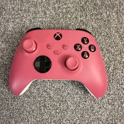 Pink Xbox controller - Used 