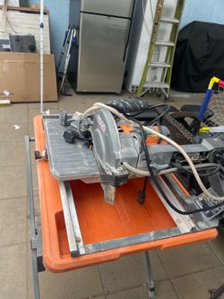RIGID Wet tile cutter