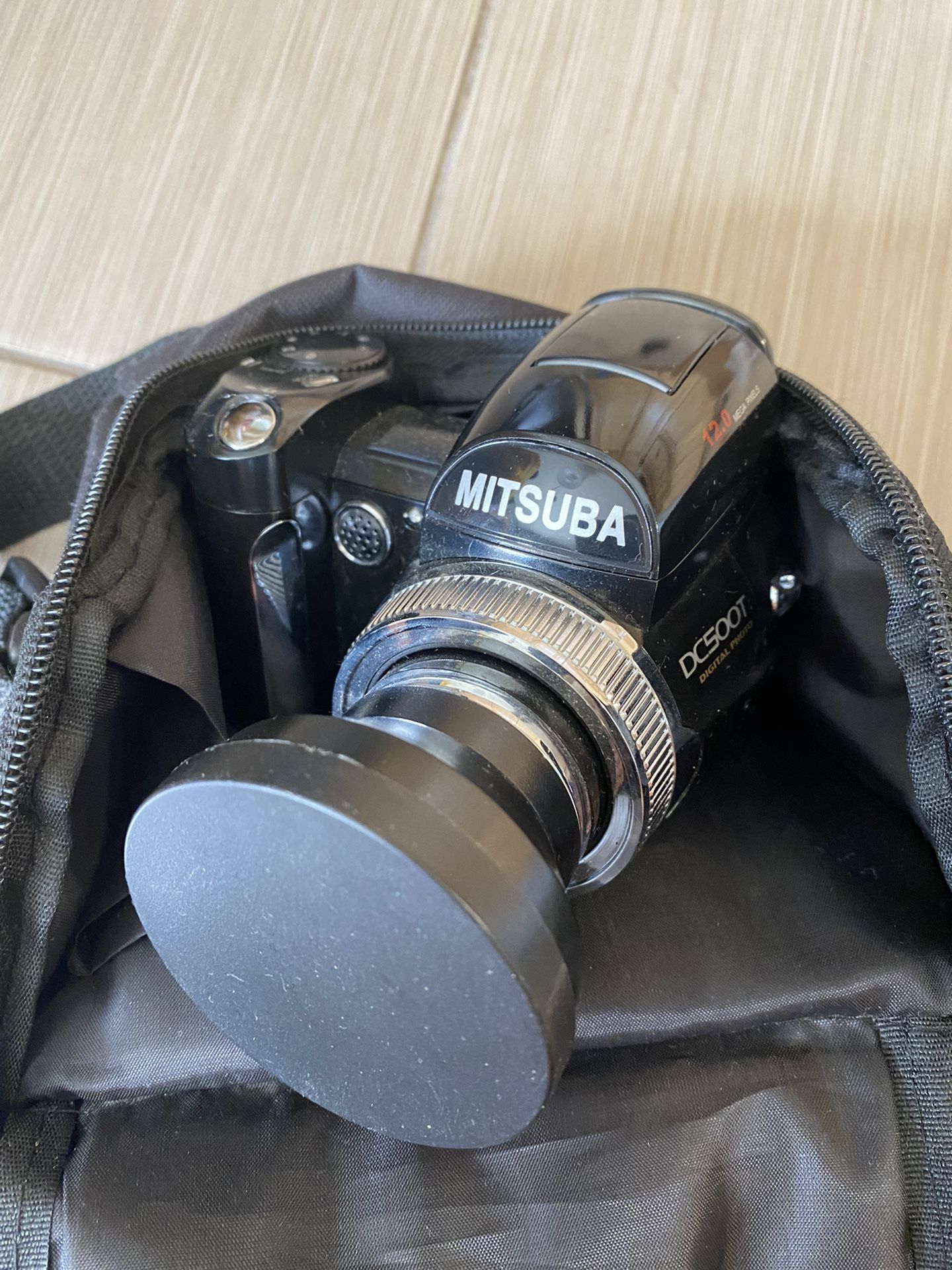 Mitsuba DC500T 5MP 8X Digital Zoom Camera