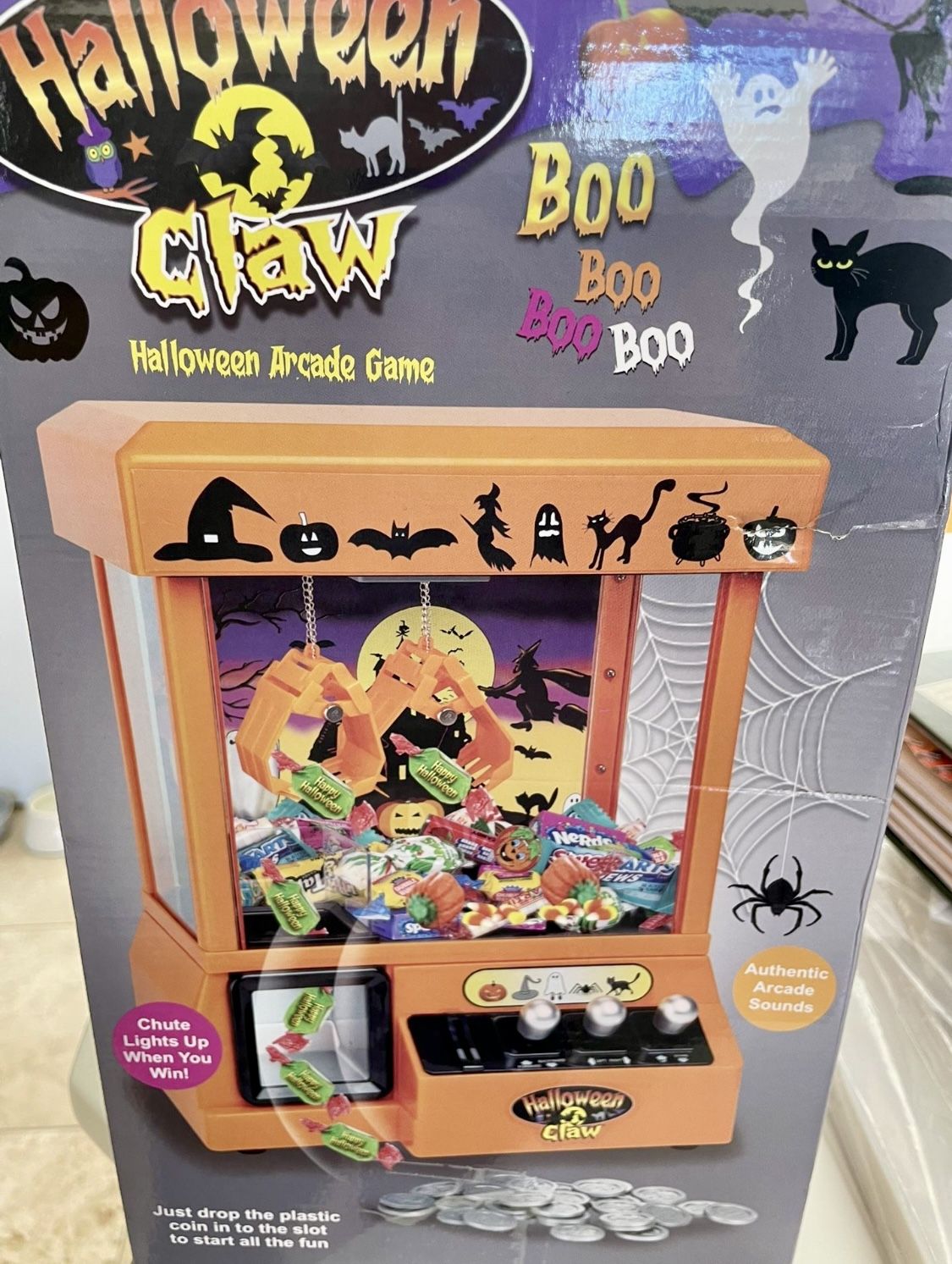 Etna Toys HALLOWEEN CLAW Machine Candy Arcade Game NIB. Price Is Firm! 