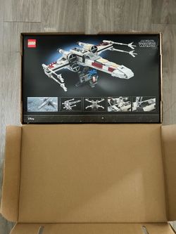LEGO Star Wars Ultimate Collector Series X-Wing Starfighter