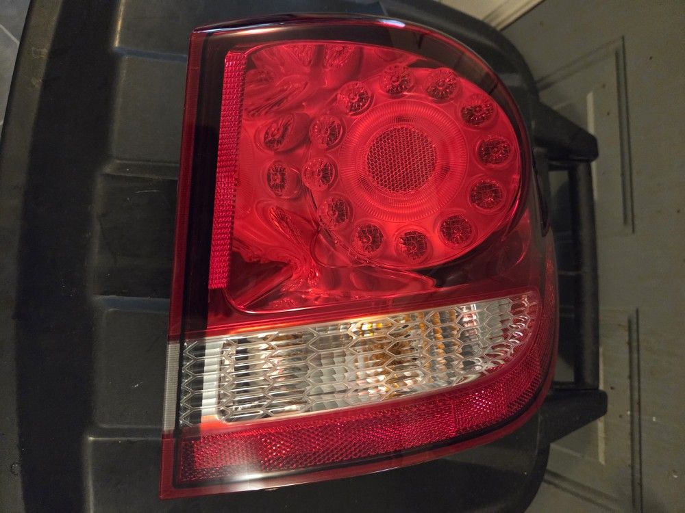 Right- Mopar Lamp