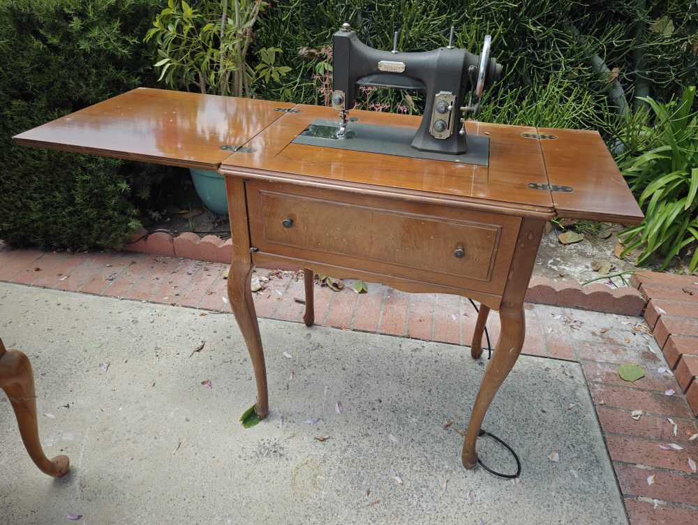 Free Antique Sewing Machine