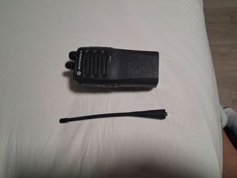 Motorola CP200d 16 channel Radio