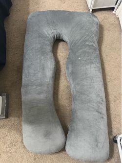 MomCozy Body Pillow