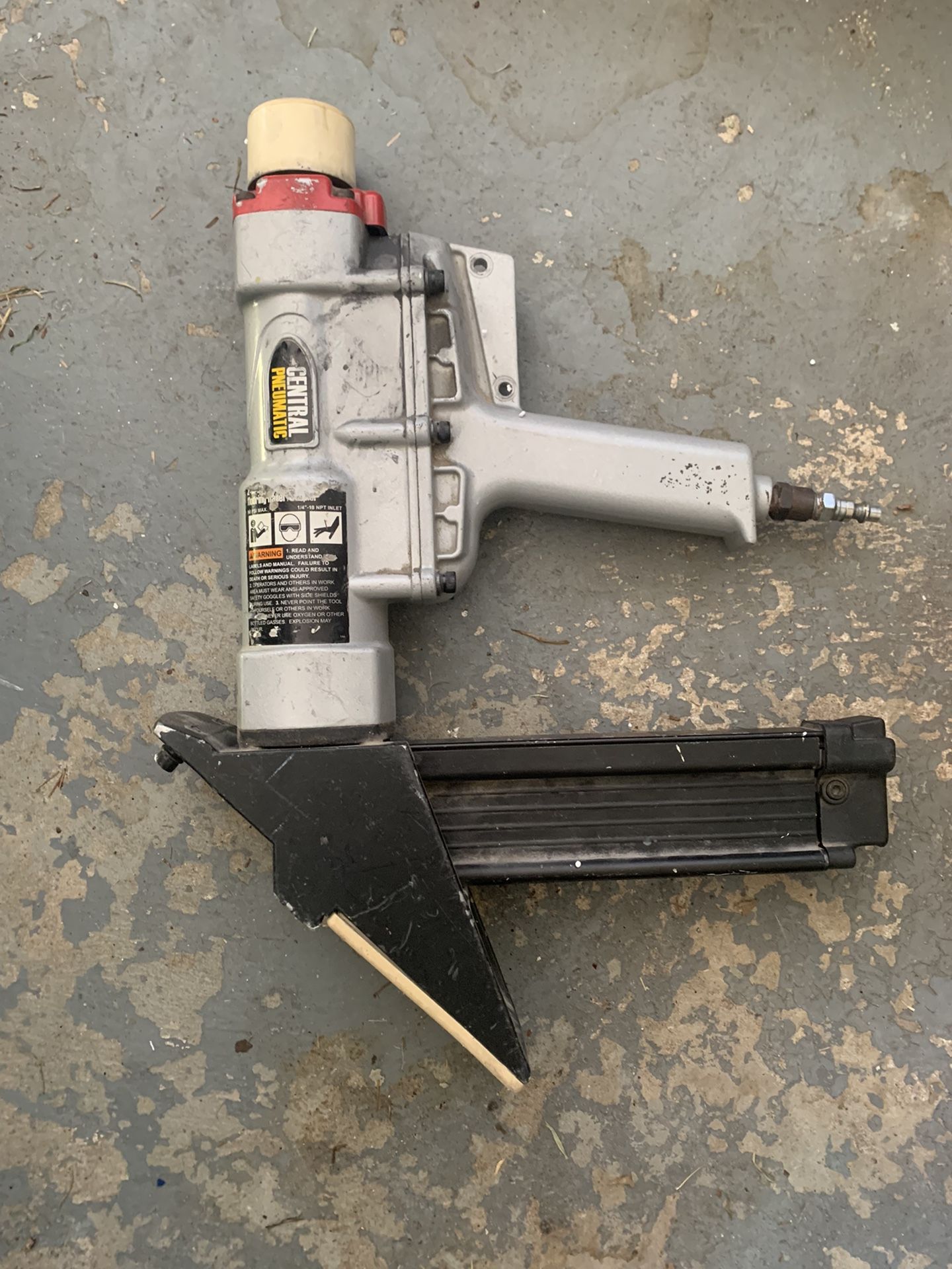 Flooring Nailer
