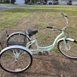 26 INCH SCHWINN ADULT TRICYCLE 