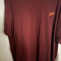 Nike Tee Maroon Size XXL