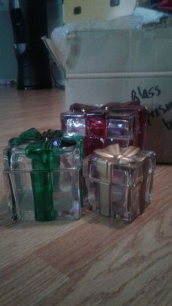 Glass present boxes.